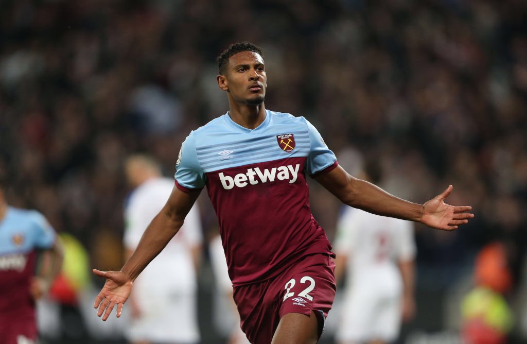 West Ham's French striker Sebastien Haller, 26, has rejected the chance to join Hertha BSC. (90 mins)