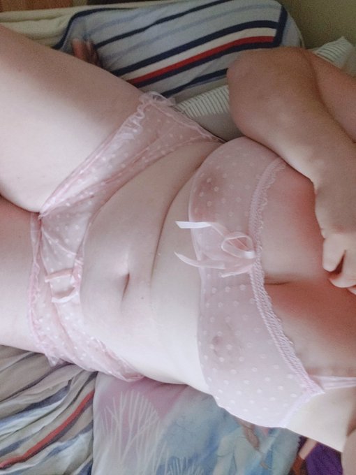 Check out my OF for more photos and videos! 5 dollars for first 4 subscribers join quick!  #onlyfansgirl<a href="/tag/buymycontent"class="tags"><span>#buymycontent</span></a><a href="/tag/thicc"class="tags"><span>#thicc</span></a><a href="/tag/dummythicc"class="tags"><span>#dummythicc</span></a><a href="/tag/onlyfansgirl"class="tags"><span>#onlyfansgirl</span></a>