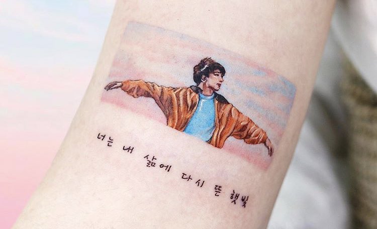 Euphoria1 & 2: @/guseoul_tattoo (insta)3 & 4: @/saegeemtattoo (insta)