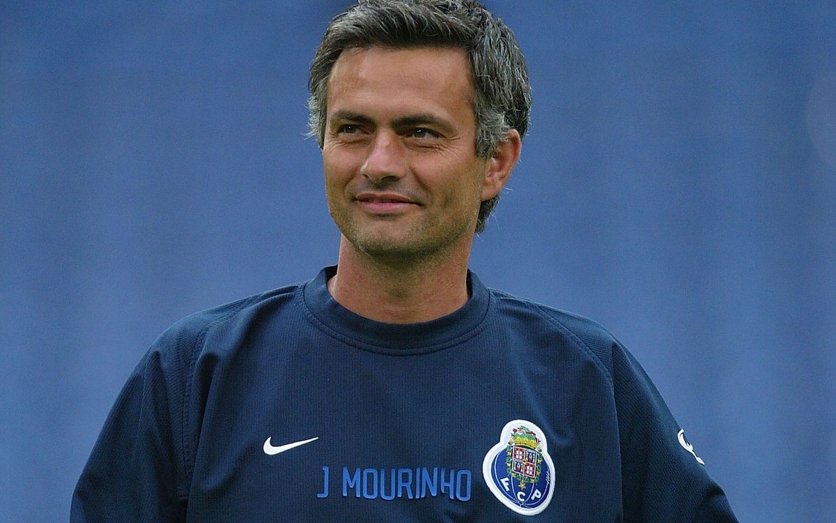 At Porto, Jose engaged with the idea of "periodisation" (Integrates tactical and physical, based around specific situations) worked on fitness, technique and tactics together to solve many issues at once, ensuring peak physical and mental condition to prepare for games