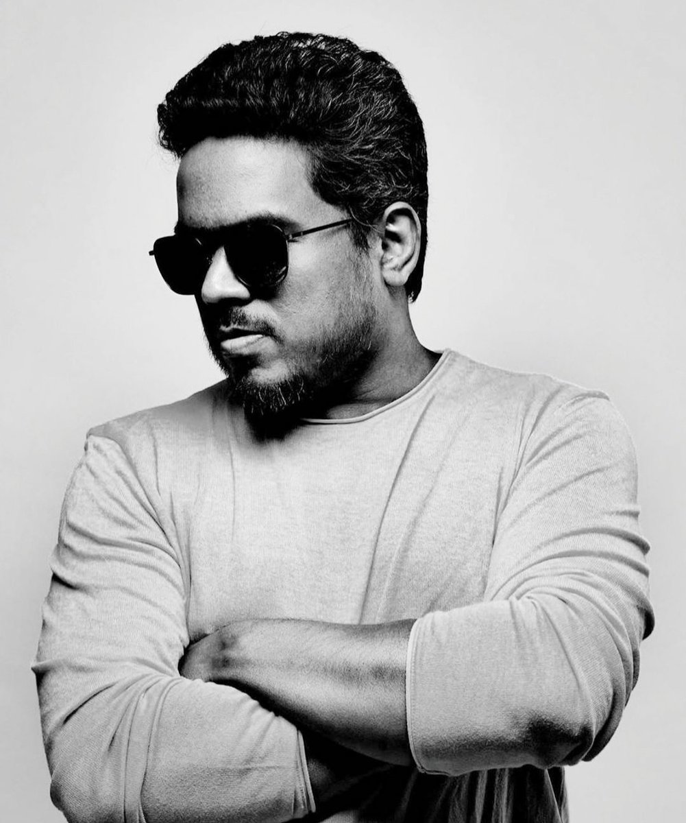 Happy birthday to THE GREAT & EVERYTHING in "mUs1c" @thisisysr !
#Unique #Yuvan ~ #U1
#BGM KING
YES! You are the 1ly 1!!!!
#PainKiller #SoulStealer
🔥🙏 #Vocals #mUs1c #BGM
#HBDYuvan
#HappyBirthdayYuvan https://t.co/WBjeSBys19