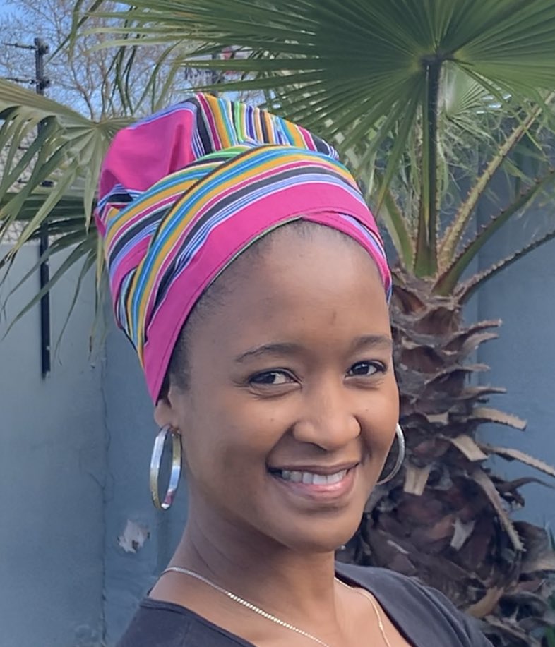 TheCraftIHub_SA's tweet photo. As we head into Heritage month we are excited to launch our South African #Craftiheadwrap Range. #Heritage #AfricanPrint #Headwraps Shop Online for only R230 Order here 👉https://t.co/bZLPDbRv6g https://t.co/GZQzZNDafN