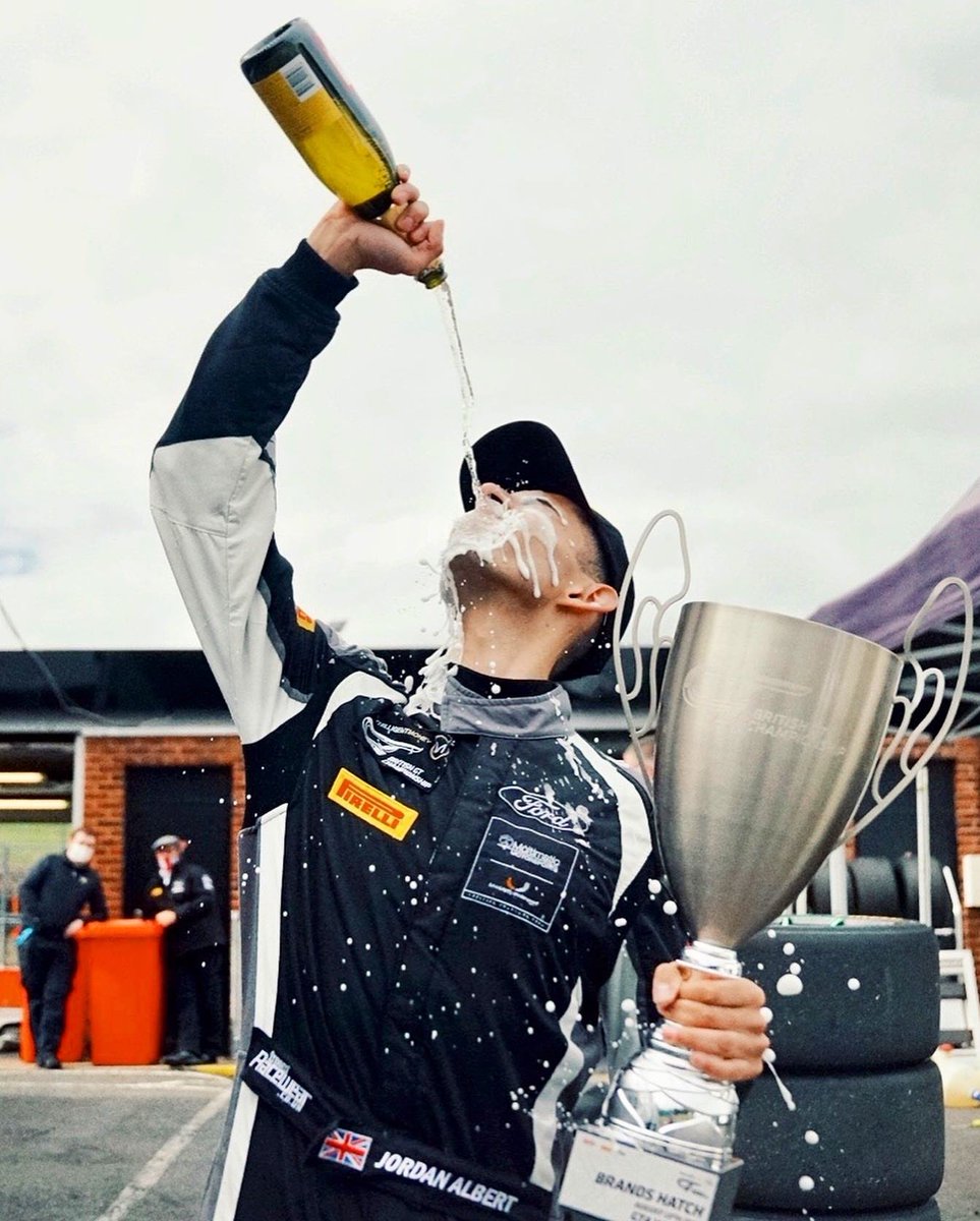 RACE WINNERS!!! Damn this feels good🥇🏆 #Winning #NeverGiveUp