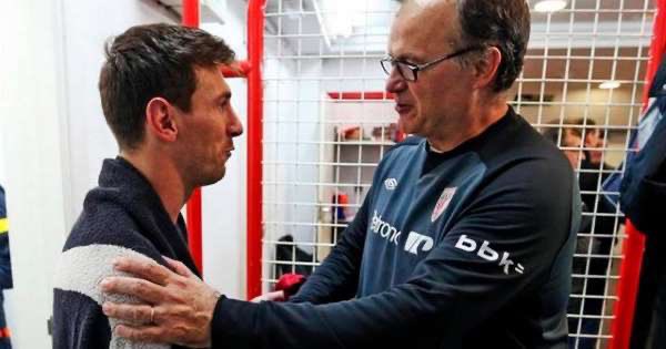 Bielsa is regarded as one of the most influencial coaches in world football. Also, he is highly thought of by many of the biggest names in football including Pep Guardiola, Mauricio Pochettino and even Lionel Messi.