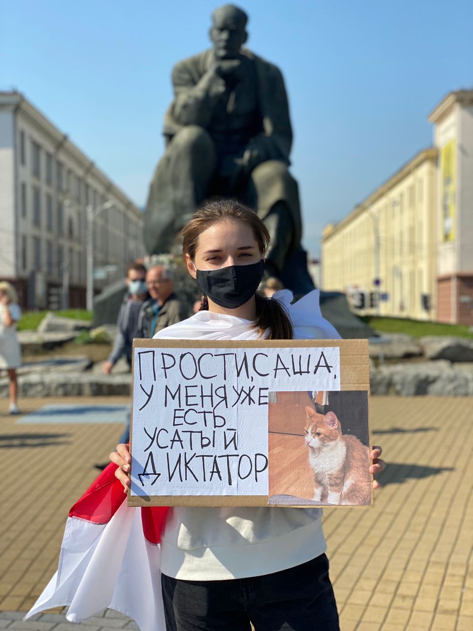 EgsQDcrX0AMfwKF?format=jpg&name=large