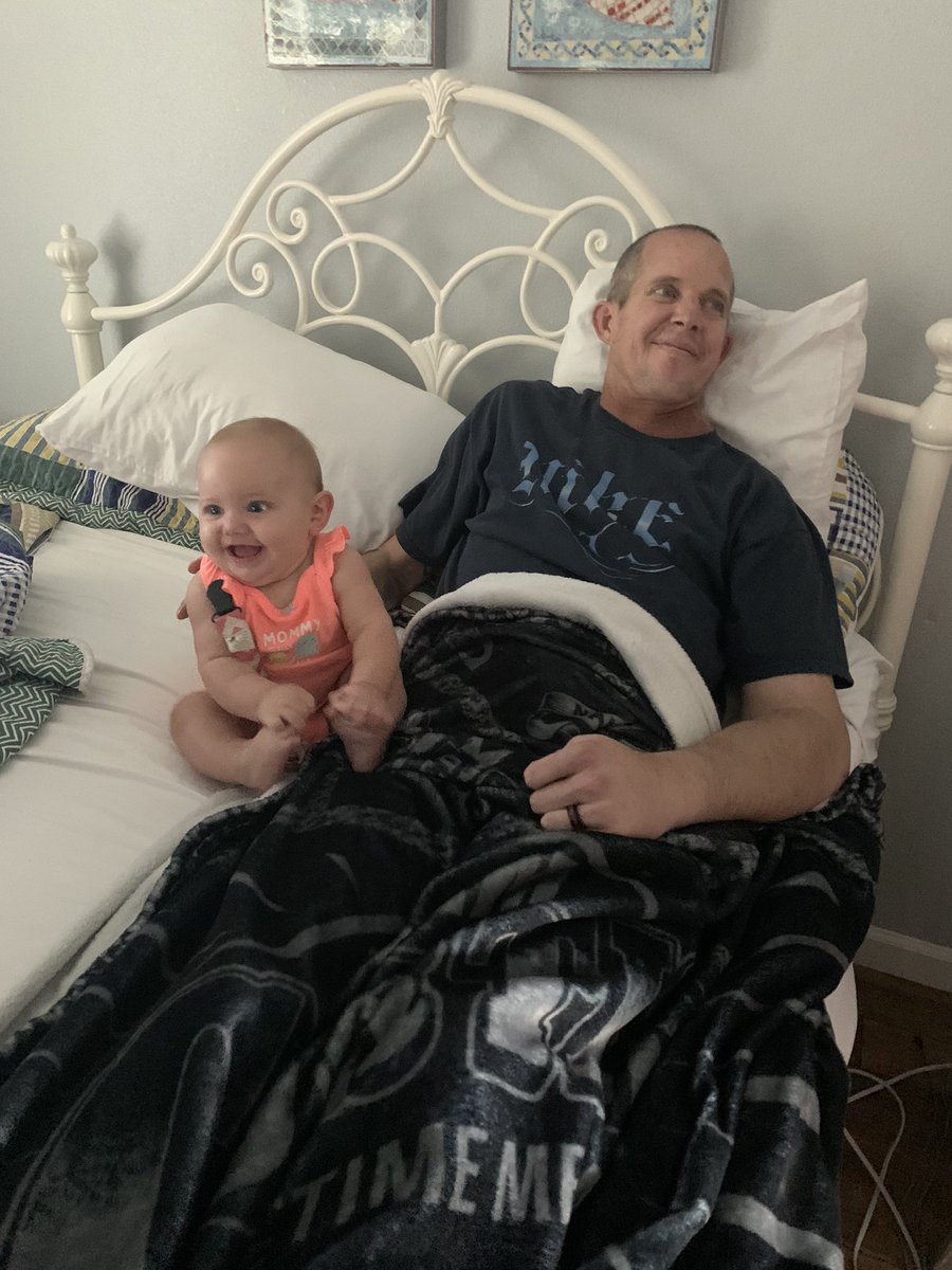 _ryleeroo_'s tweet photo. F*CK CANCER
It took an other amazing person from us last night. So glad you got to meet Blake before this ugly thing took you from us. You will be missed by so many, you never stopped fighting and stayed positive throughout your whole journey! We love you so much uncle Erik💕 https://t.co/TN0VU6iHsv