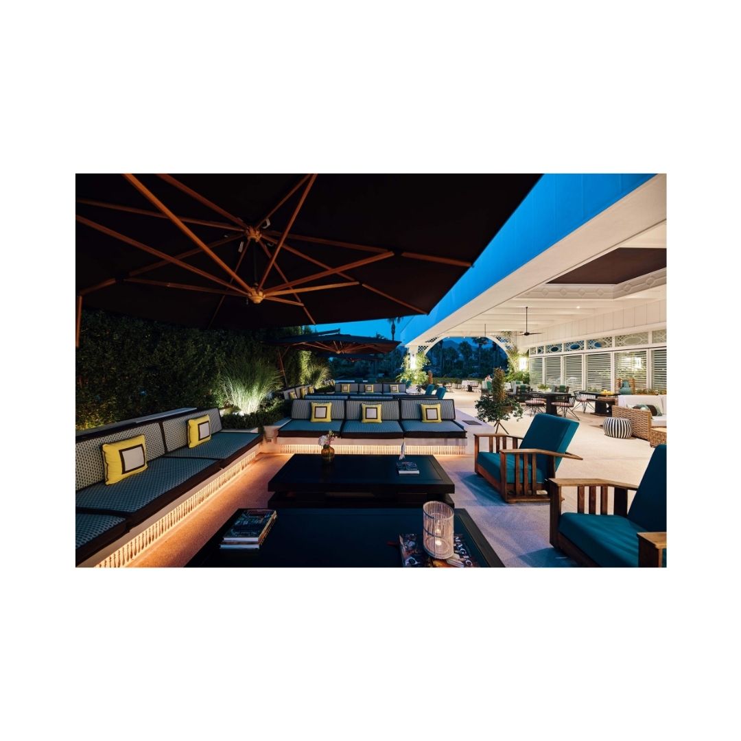 One of the most intimate places of the Savoy Beach Hotel: enjoy it at the sunset, with the one you love. ✨
For information about stays and ceremonies, visit savoybeachhotel.it or write at info@hotelsavoybeach.it
#paestum #savoybeach