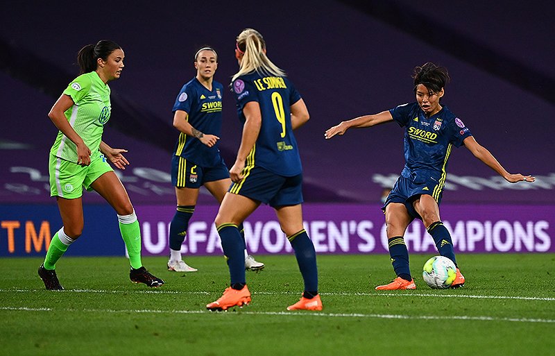 تويتر 超ワールドサッカー على تويتر 速報 女子チャンピオンズリーグ 決勝 ヴォルフスブルク 1 3 リヨン ヴォルフスブルク ポップ 後12 リヨン ル ソマー 前25 熊谷紗希 前44 ユナルスドッティル 後43 熊谷紗希 はフル出場 T Co Ypmi63eeao