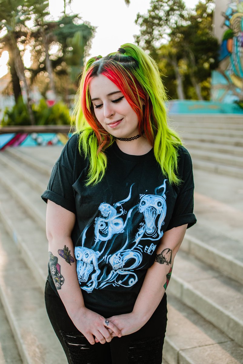 ashhpotato's tweet photo. feelin cute in this fit @HotTopic sent me!!🥰
#HTanythingbutbasic #sponsoredbyHT https://t.co/m9ymQH7Q66
