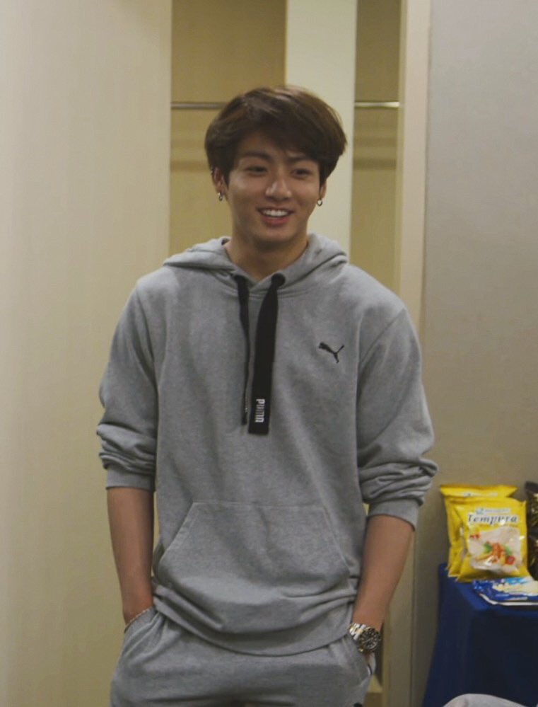 you find how tall he is and how he stands with his hands in his pockets attractive and powerful