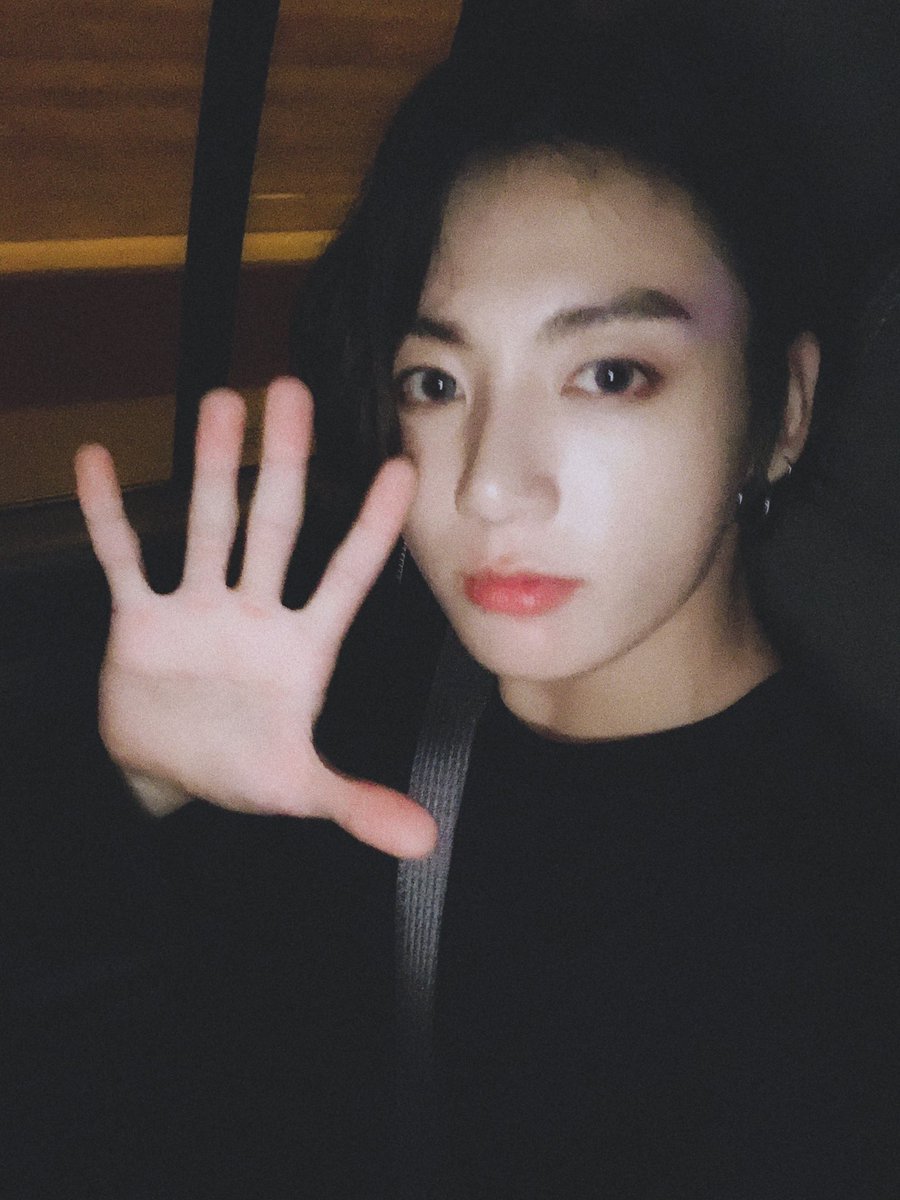 you love when he sends you car selfies