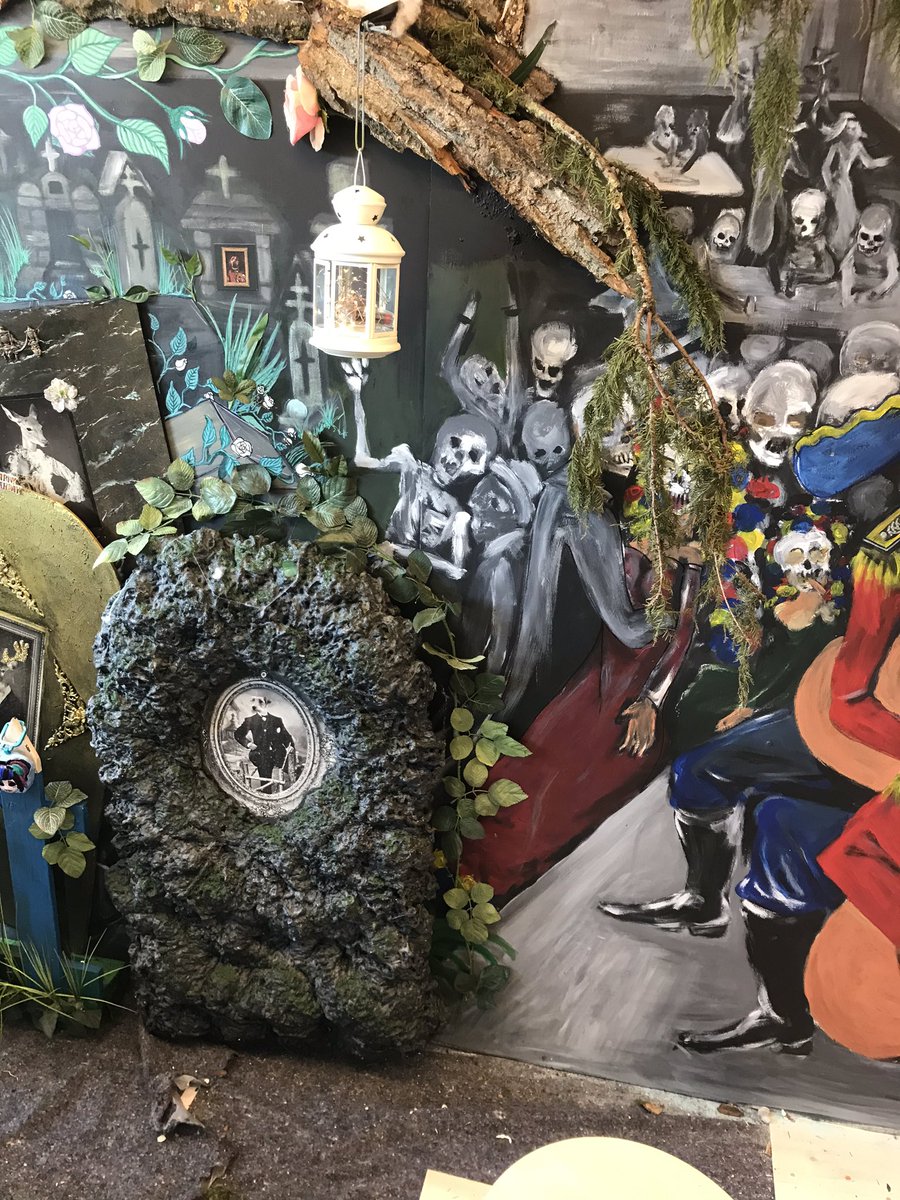 jan_hoekema's tweet image. Voor de vijfde keer #Allyoucanart met en rond #DavidBade in @Kunsthal . David betrok weer veel kunstenaars maar ook Rotterdamse wijken en buurten zoals #Charlois. Ondanks Corona beperkingen weer heel goed geslaagd ook in outreach, prima ruimte in auditorium. Goed , @kunsthal !