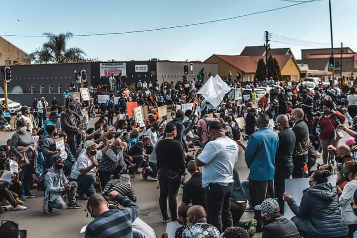 blackdoeksa's tweet photo. Our unity is our strength &amp; diversity is our power! 

#justicefornathaniel #SayHisName #NathanielJulies 

#blackdoekmovementsa https://t.co/MqkNNc3fIX