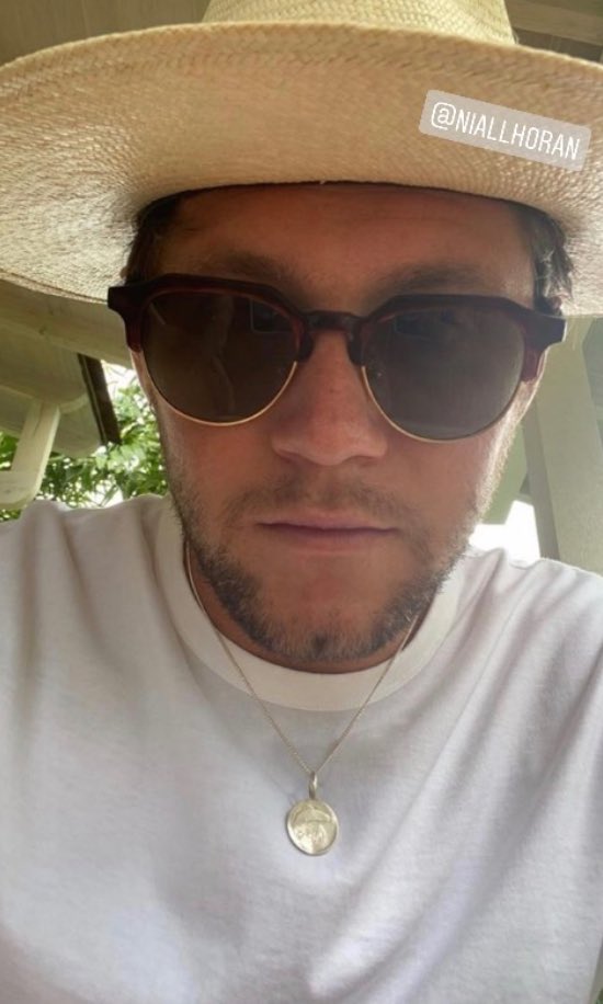 que hermoso domingo para estar vida, gracias niall STREAM HEARTBREAK WEATHER