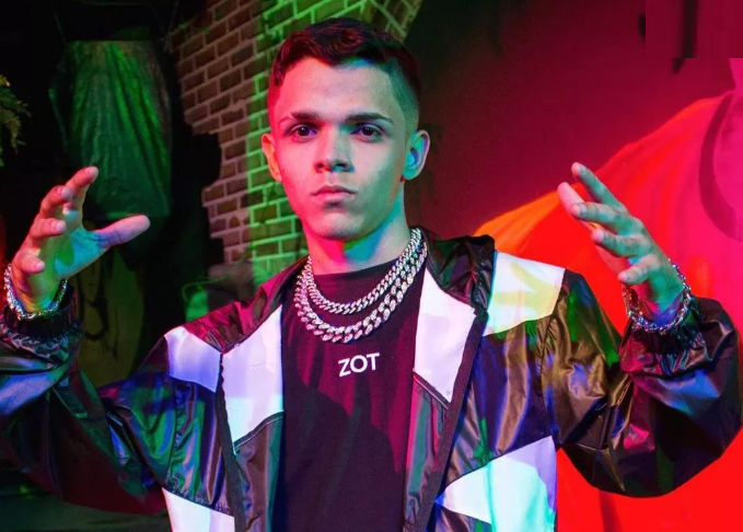 MC Niack: Conheça o artista de 17 anos de idade, dono do fenômeno de “Oh Juliana”, número #1 no Spotify Brasil 
breaktudo.com/mc-niack-conhe…