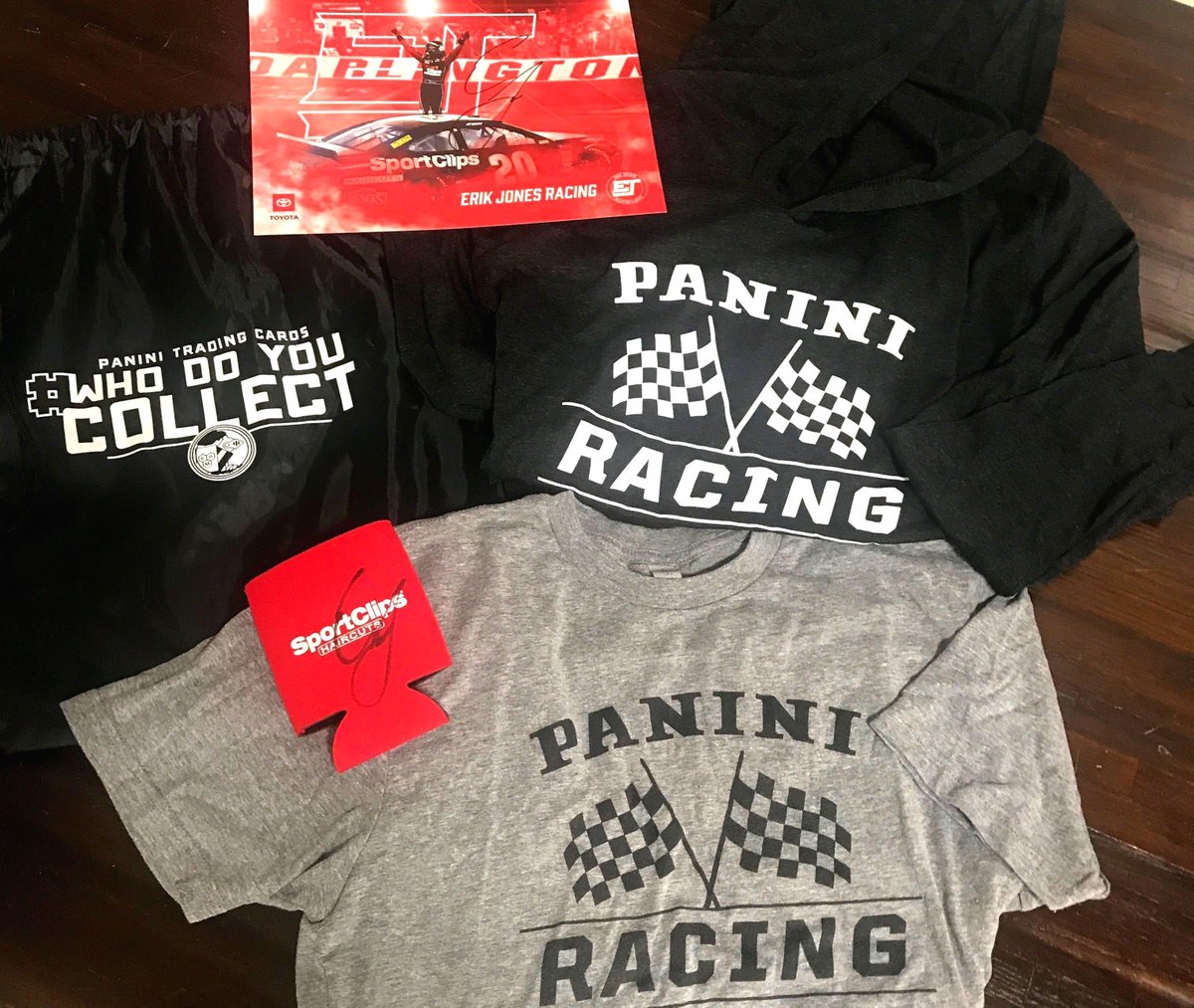 To thank you guys for all of the support these past few weeks, I'm giving away a <a href="/PaniniAmerica/">Panini America</a> prize pack. Just like this post and retweet and you'll be automatically entered. Winner chosen Wednesday, 9/2 at 12p ET.  US residents only.