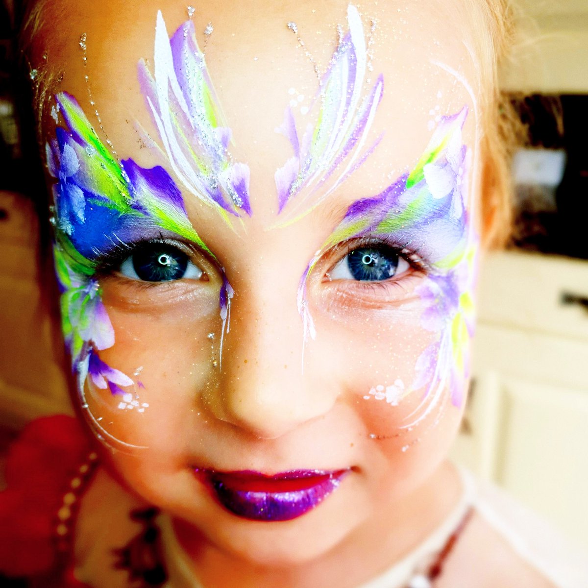 Ready for Covid-safe sparkly events as per UK government guidelines! #tickboomfacepainting #facepainting #Brighton #festivalfaces #festivalmakeup #glitter #weddingplanner #weddingideas #corporateevents #eventideas #brightonevents #eventprofs #eventprofessionals #eventprofsuk