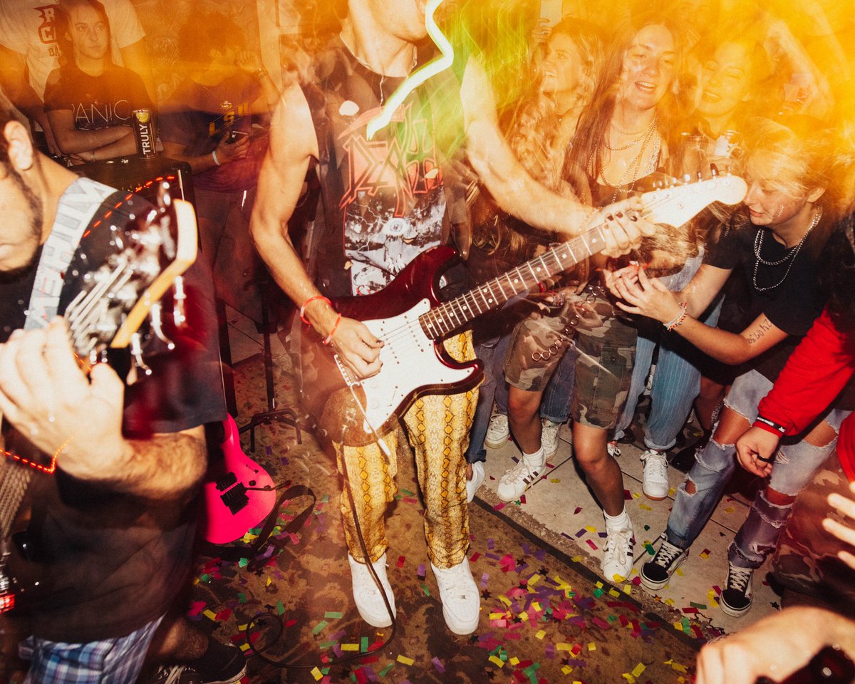 __n8thegr88__'s tweet photo. I’m only shooting parties from now on https://t.co/rpgMiU6SAs
