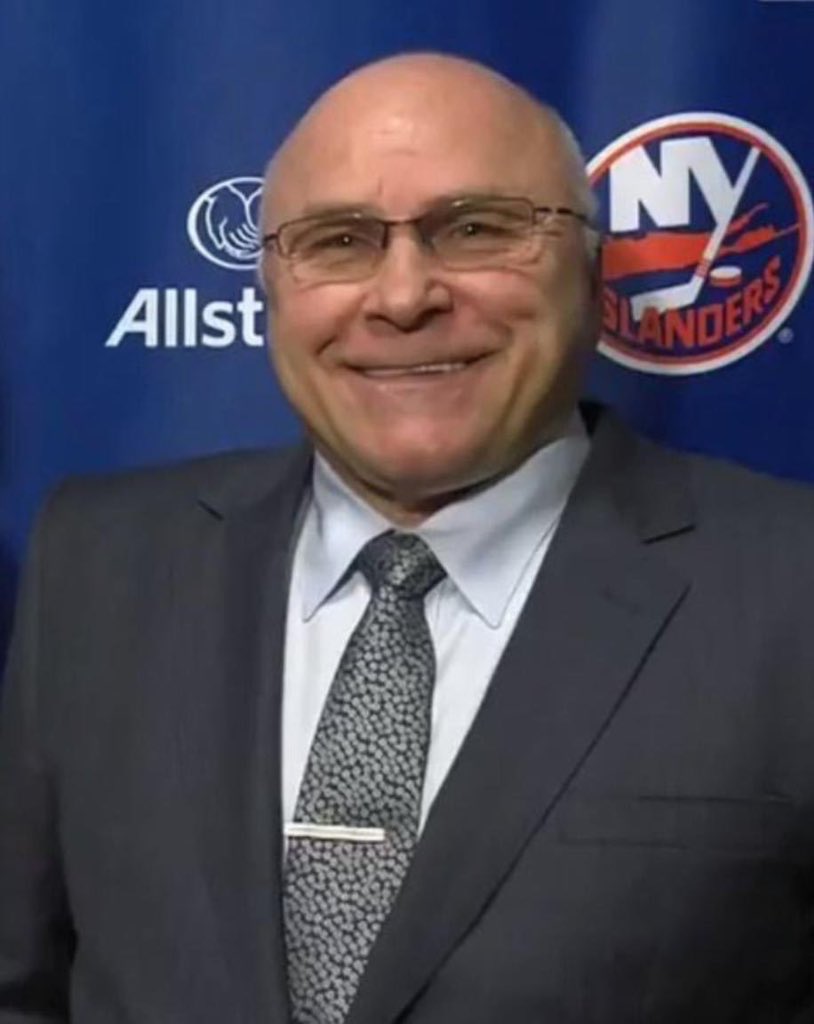 FrankieBorrelli's tweet photo. THE NEW YORK ISLANDERS WIN THE GODDAMN HOCKEY GAME TO TAKE A COMMANDING 3-1 LEAD IN THE SERIES! IS THIS REAL LIFE?! THOMAS FUCKING GREISS! YOU FUCKING LEGEND! BROCK NELSON ARE YOU KIDDING ME?! TROTZ! BEAU! OH MY GOD! WERE GOING TO BORRELLIS! WERE GOING TO GODDAMN BORRELLIS! https://t.co/CqwYmHU5ZN
