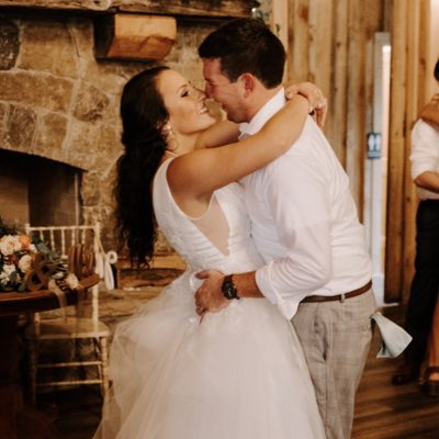I have been off Twitter for a while.... But yeah, I got married. #NewProfilePic
