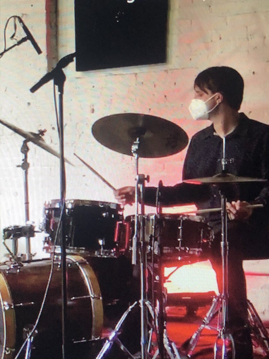 MLovedone's tweet photo. Quarantine streams @ShapeShifterLab @MusicSuchanek @garrisonjazz https://t.co/VVBFXvMwHp