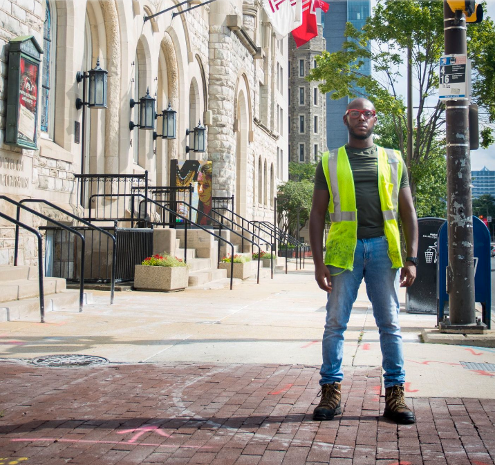 ppengage's tweet photo. ‘Ya Fav Trashman’ raised $32,000 for #PPE for his #Philly #sanitation colleagues and his work is gaining #national attention

#Philadelphia https://t.co/2dCk9mPGyw