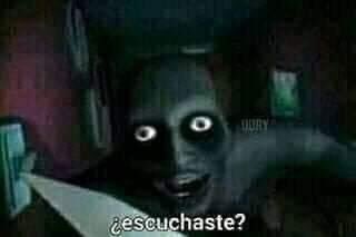 gwblonded's tweet image. cuando pasó wildflower 
yo al instante a mi mamá:

#5SOSForVMAS #VMAs