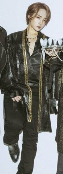 Yang jiwan teniendo uno de los estilos más cool a necessary thread
