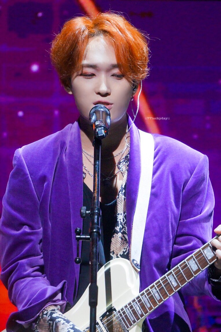 Yang jiwan teniendo uno de los estilos más cool a necessary thread