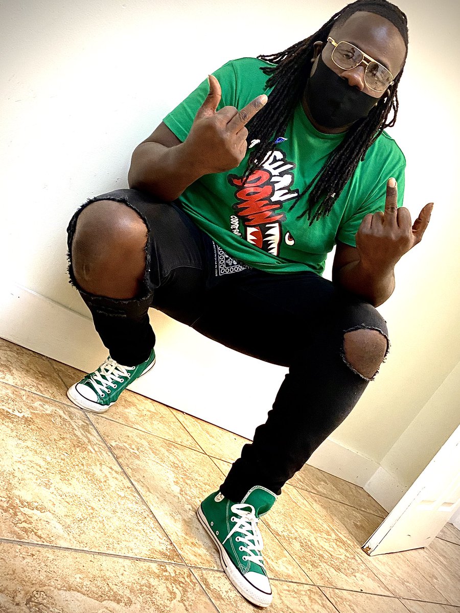 gh_Dre's tweet photo. #fuckdatrona https://t.co/s1Mnx5NDnq