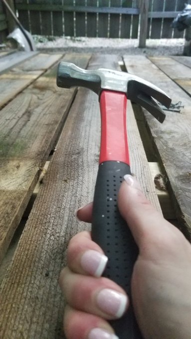 Me earlier and me now.  This bitch can build a fence!!! #diy #barbvilla #ambersgotahammer #independent<a href="/tag/diy"class="tags"><span>#diy</span></a><a href="/tag/independent"class="tags"><span>#independent</span></a><a href="/tag/barbvilla"class="tags"><span>#barbvilla</span></a><a href="/tag/ambersgotahamme"class="tags"><span>#ambersgotahamme</span></a>