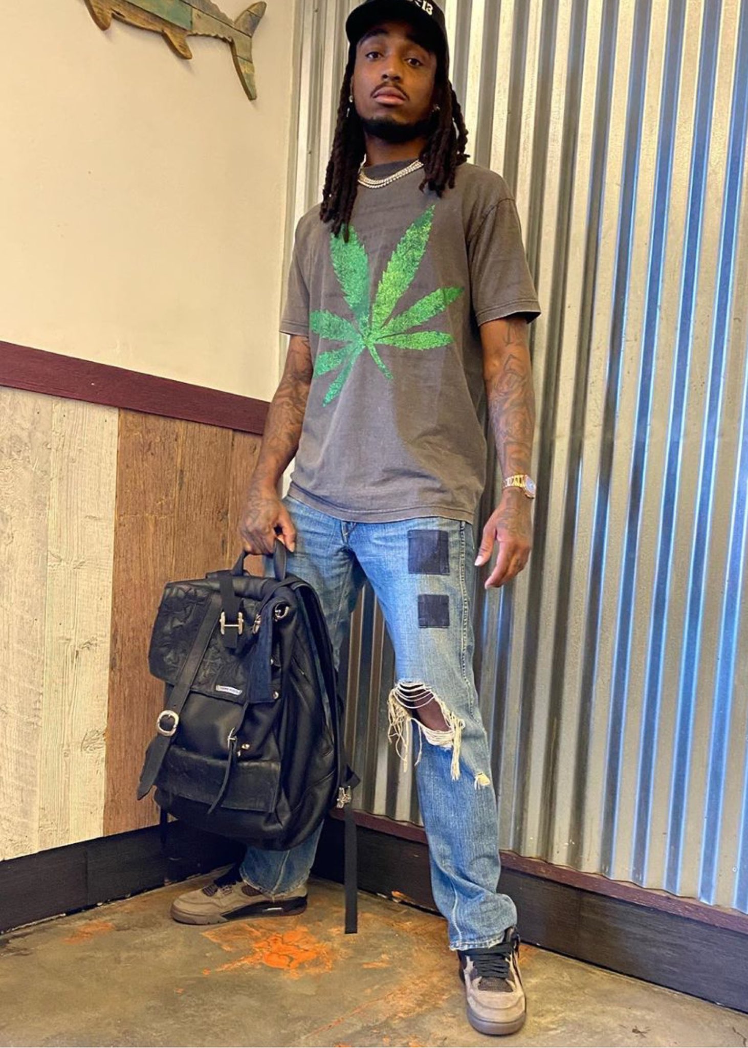 Sneaker Huddle on X: Quavo in the unreleased Travis Scott x Air Jordan 4s.   / X