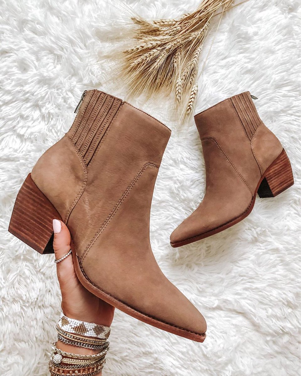 vince camuto western boots