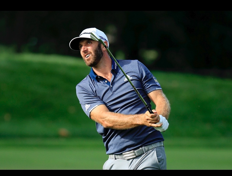 Dustin Johnson hits #INCREDIBLE 22 foot putt to force a playoff at #BMWChampionship #PGA #GOLF