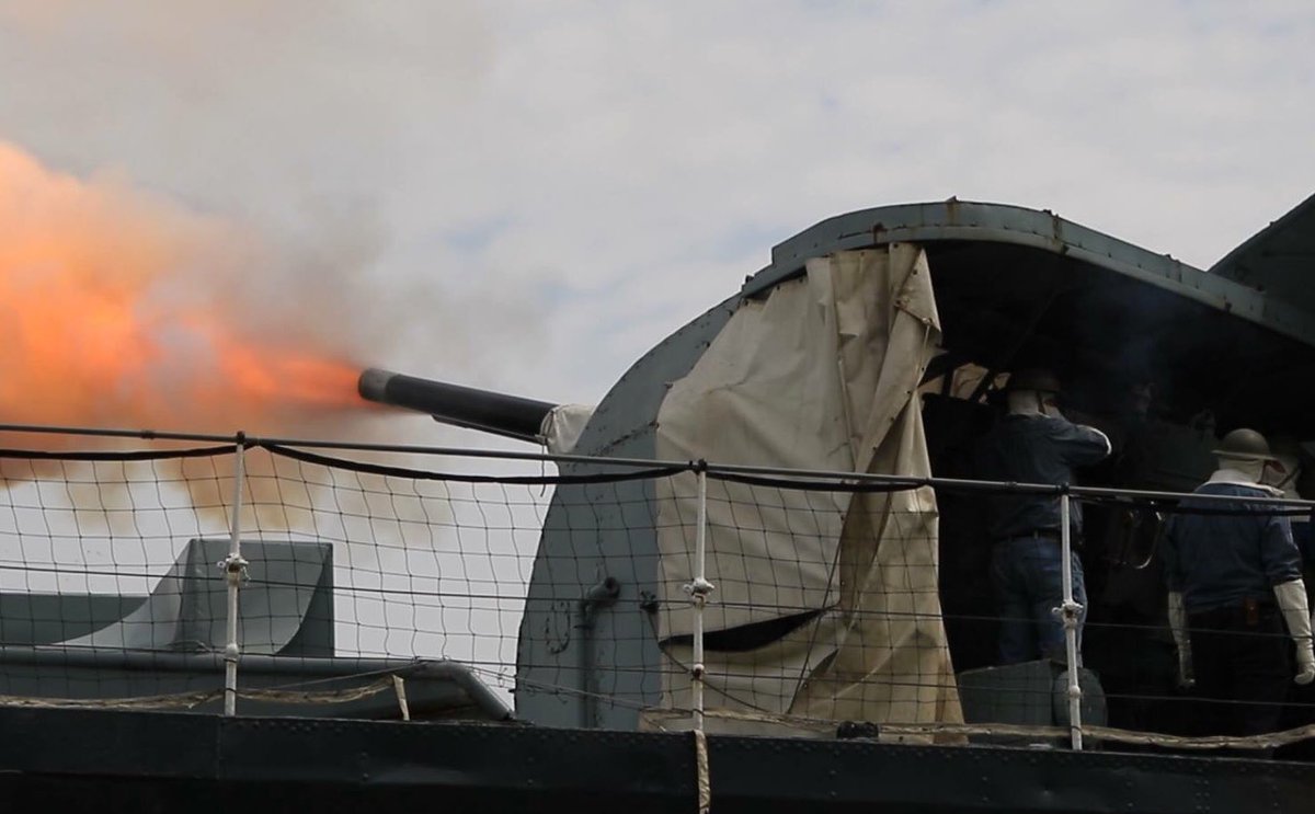 Last ride! 2000km complete PREVOST to CFB HALIFAX the distance many travelled to join the Battle of the Atlantic.
Today is also the 77th anniversary of the Commissioning of HAIDA a BOA warrior 
It has been an honour to be able to participate in this great event. #navybikeride2020