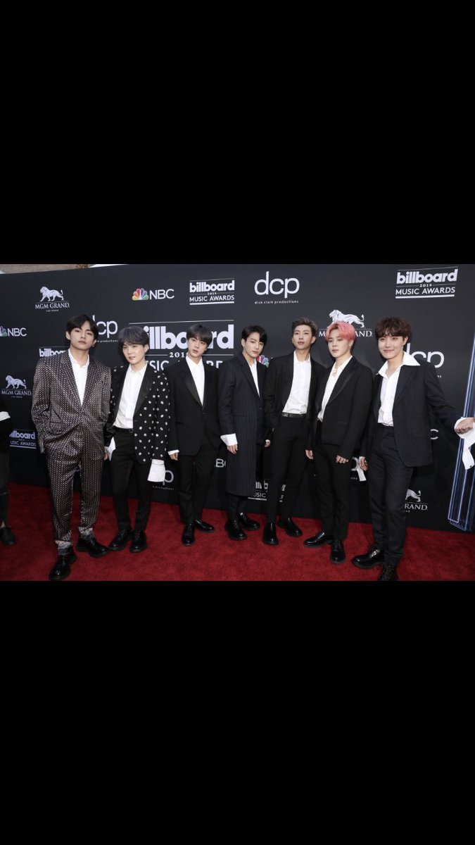 erikapriscilla3's tweet image. #bts