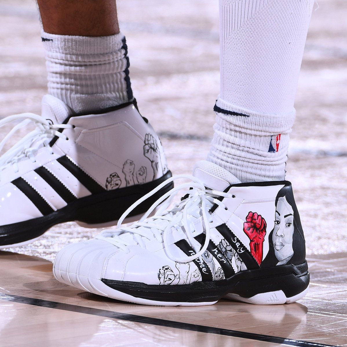 what shoes is jamal murray wearing tonight