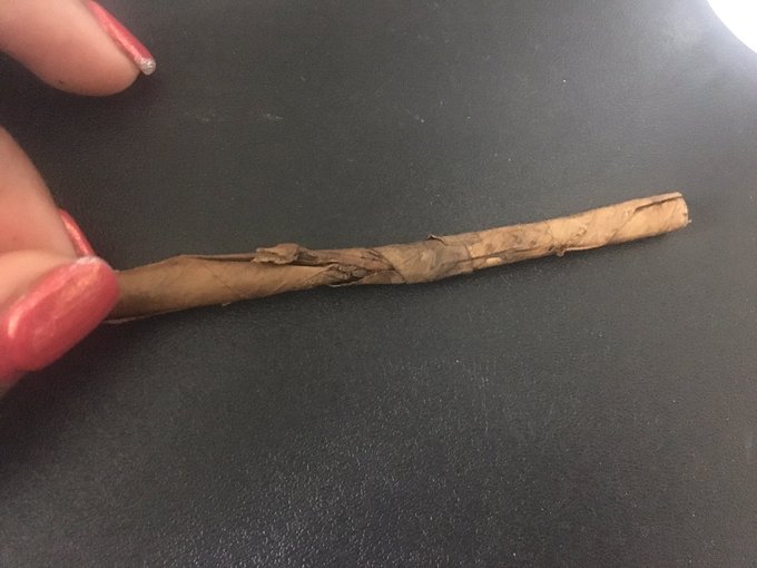 My first blunt 🤣 https://t.co/IQNX6C4USU<a href="/tag/skirt"class="tags"><span>#skirt</span></a><a href="/tag/boobs"class="tags"><span>#boobs</span></a>