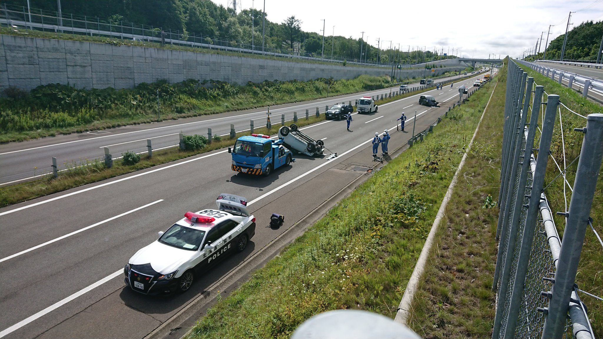 画像 札幌南ic手前事故 1000時現在の様子 T Co F51bhcxhax まとめダネ