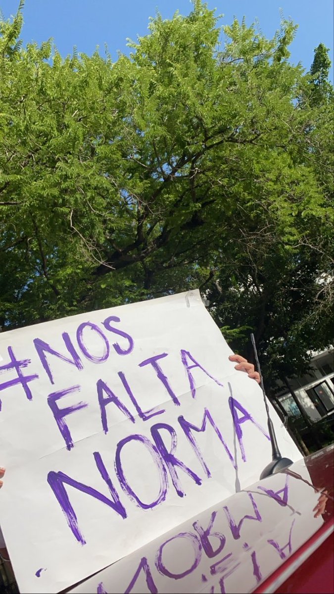 valeabraham02's tweet photo. #NosFaltaFernanda  #NosfaltaNorma  #portodas https://t.co/MziNjYfhuM