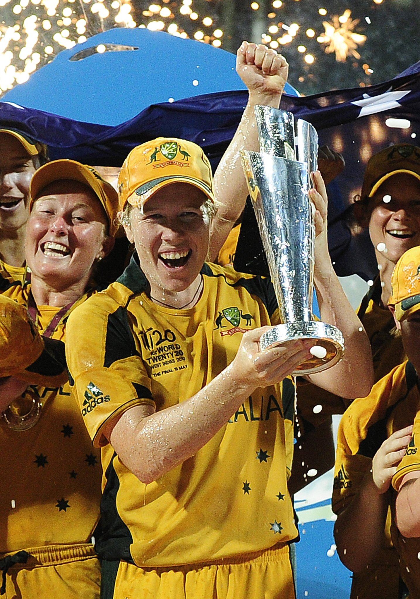 Happy birthday to former Australia skipper and legend, Alex Blackwell! 