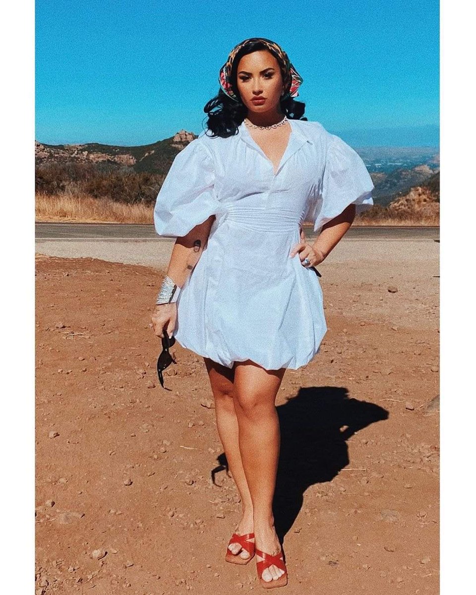 tessla_marie25's tweet photo. You're always going to be a damn winner in my eyes. FOREVER. I love you so much QUEEN. π€©π @ddlovato #VMAs
#VMAs2020 #DemiLovato #LOVATICFORLIFE. π₯Ίπ https://t.co/Tjse3uSUOb