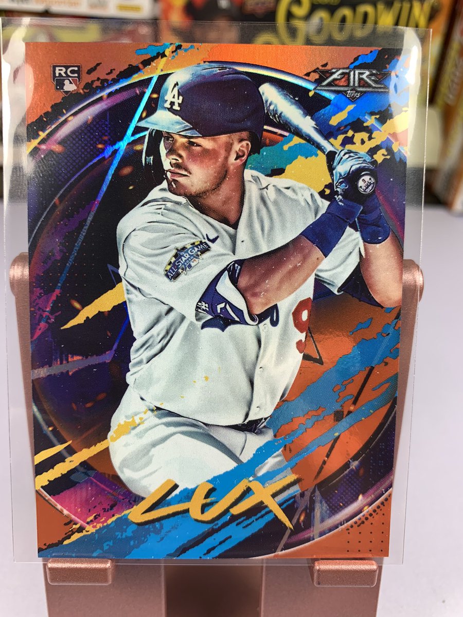 RipReadySports's tweet photo. Sweet hits tonight from our 2020 @Topps Fire Break 😎 Out of 2 blasters and one Hobby box, we expected two autos...and hit four! 😁 Also hit an orange Gavin Lux RC (#’d 209/299) 🤩 #Topps #Baseball #RipReady https://t.co/V4wcYpkIVm