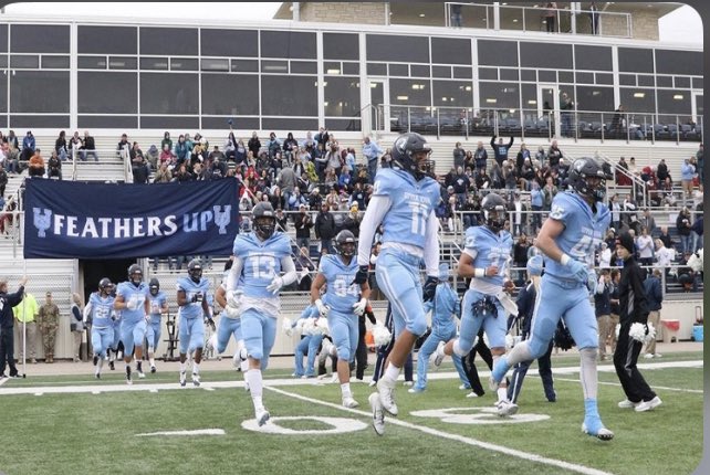 jakevance07's tweet photo. Blessed and thankful to have earned an offer from Upper Iowa University!!! #BIRDGANG21 @Upper_Iowa_FB @KnockJordan @Coach_Hoskins @curranb11 @IndianaPreps @mdwestathletics https://t.co/4TqGWBJ3kS