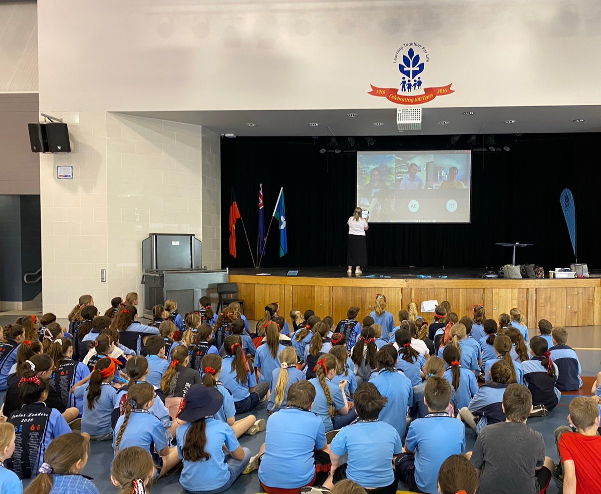 RobBurke33's tweet photo. Magnificent teachers @lhenriksen1 and @AngeDoherty  at their Minecraft day.  Students spoke with developers, taught other teachers the power of M:EE, celebrated great collaboration and built using Minecraft blocks IRL. @PlayCraftLearn @stspeternpauls @susietinker5 @Cath_Ed_BNE https://t.co/q7XTASKqun