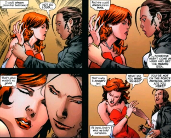 4. Batwoman AND Renee Montoya