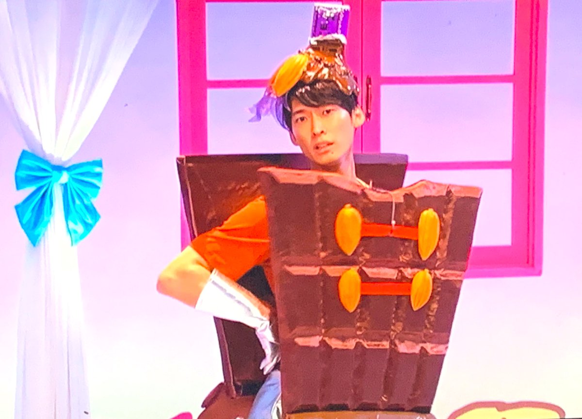 米 ヒャッハー 前回は撮れなかったけれど おかあさんといっしょ夏特集 おかしなおかしやさんで誰がチャンピオンを競うシーン撮れましたw お菓子のチャンピオンは俺でき ま り なチョコレートまことお兄さんのウインクゲットwww