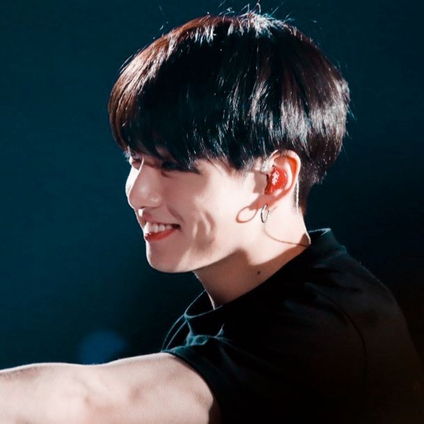 Jungkook's dimples - a thread before he turns 23