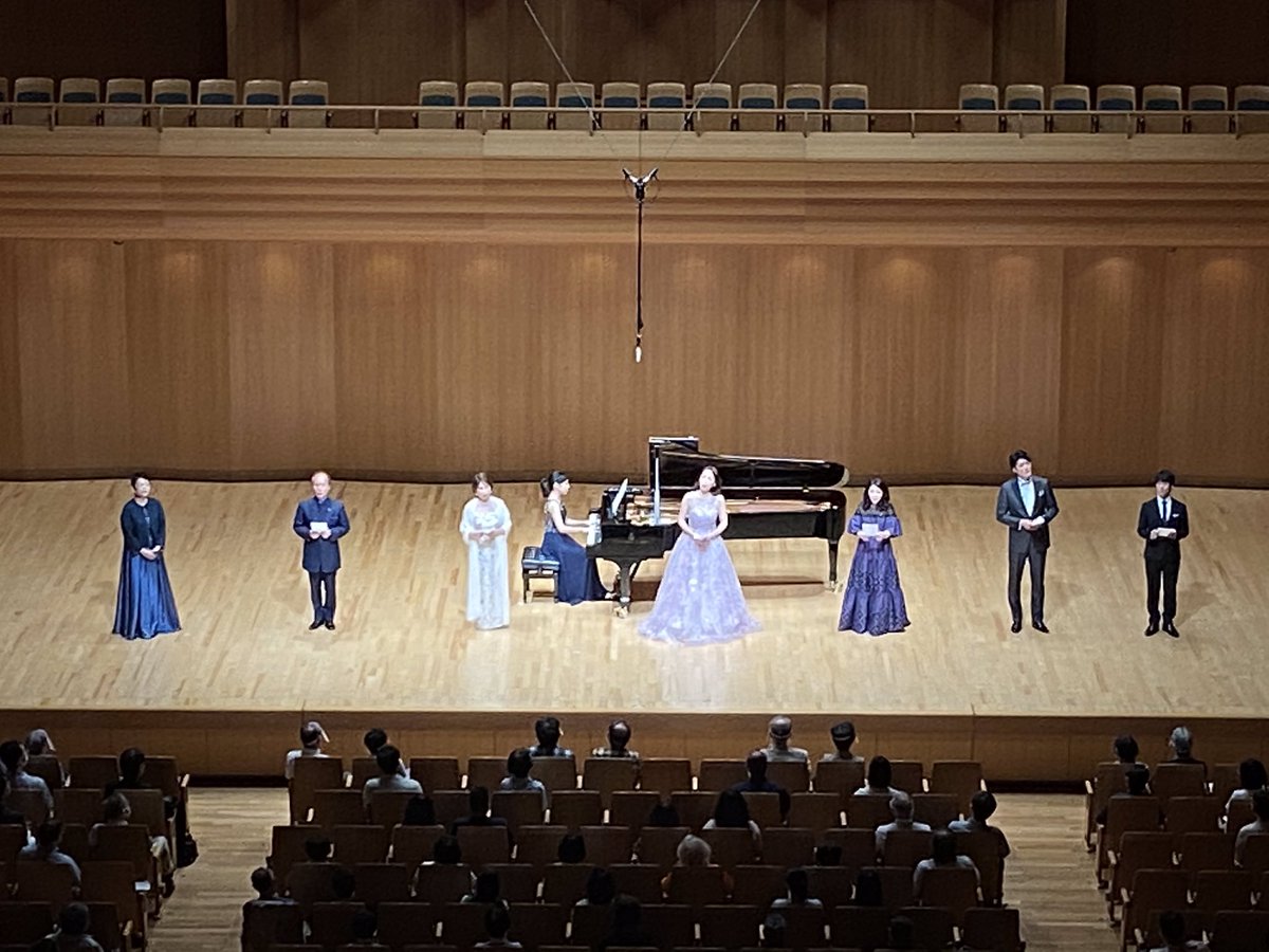 ジャパン アーツ Japan Arts على تويتر Jaアンコール 東京オペラシティ コンサートホール 東日本大震災復興支援 チャリティコンサートクラシック エイド Vol 10 のアンコールは 出演者による ふるさと ピアノ 尾崎未空 の合唱をお贈りいたしました 次回