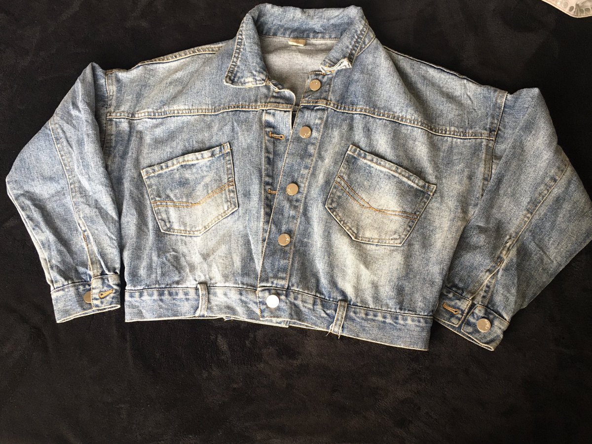 JoyNakandi's tweet image. Dear guys I sell nice thrift denim jackets and sweaters help me retweet my hustle my next customer might be on your tl.